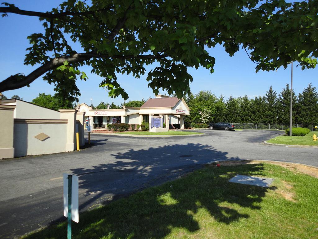 Travelodge By Wyndham Laurel Ft Meade Near Nsa מראה חיצוני תמונה